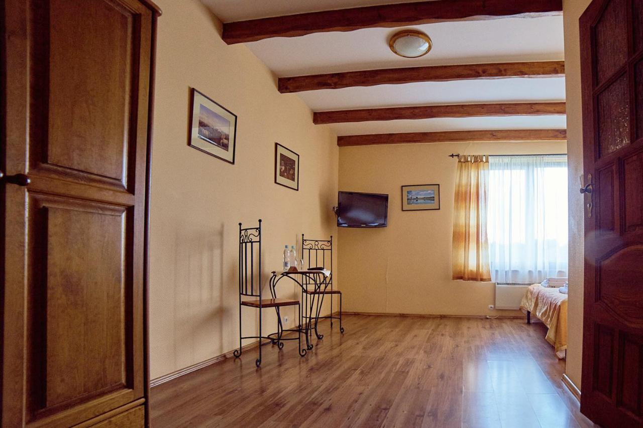 Bed and Breakfast Rancho Мала Нешавка Екстер'єр фото